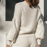 White 2 Piece Set Women Knitted Suit